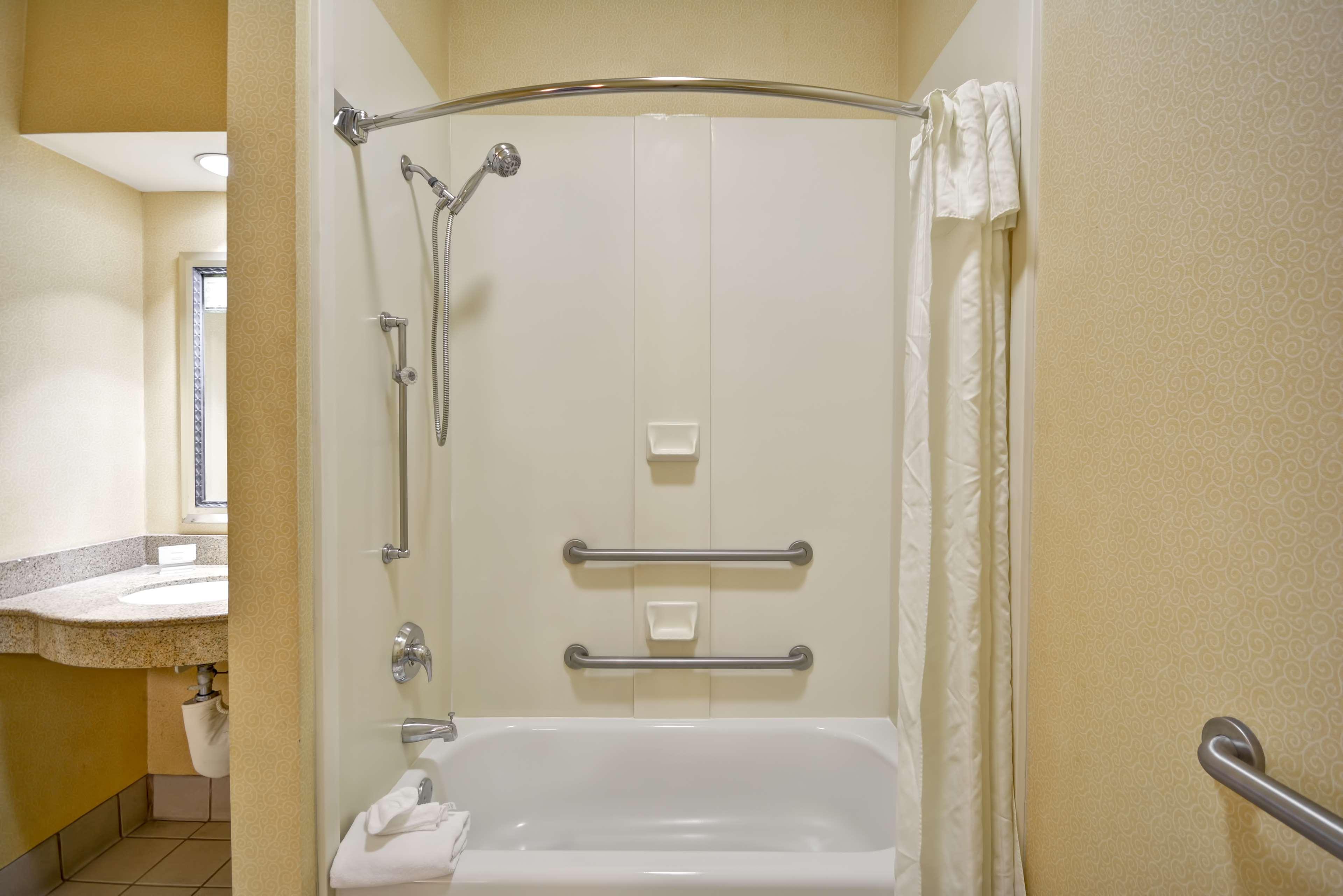Homewood Suites By Hilton Newark-Wilmington South Area מראה חיצוני תמונה