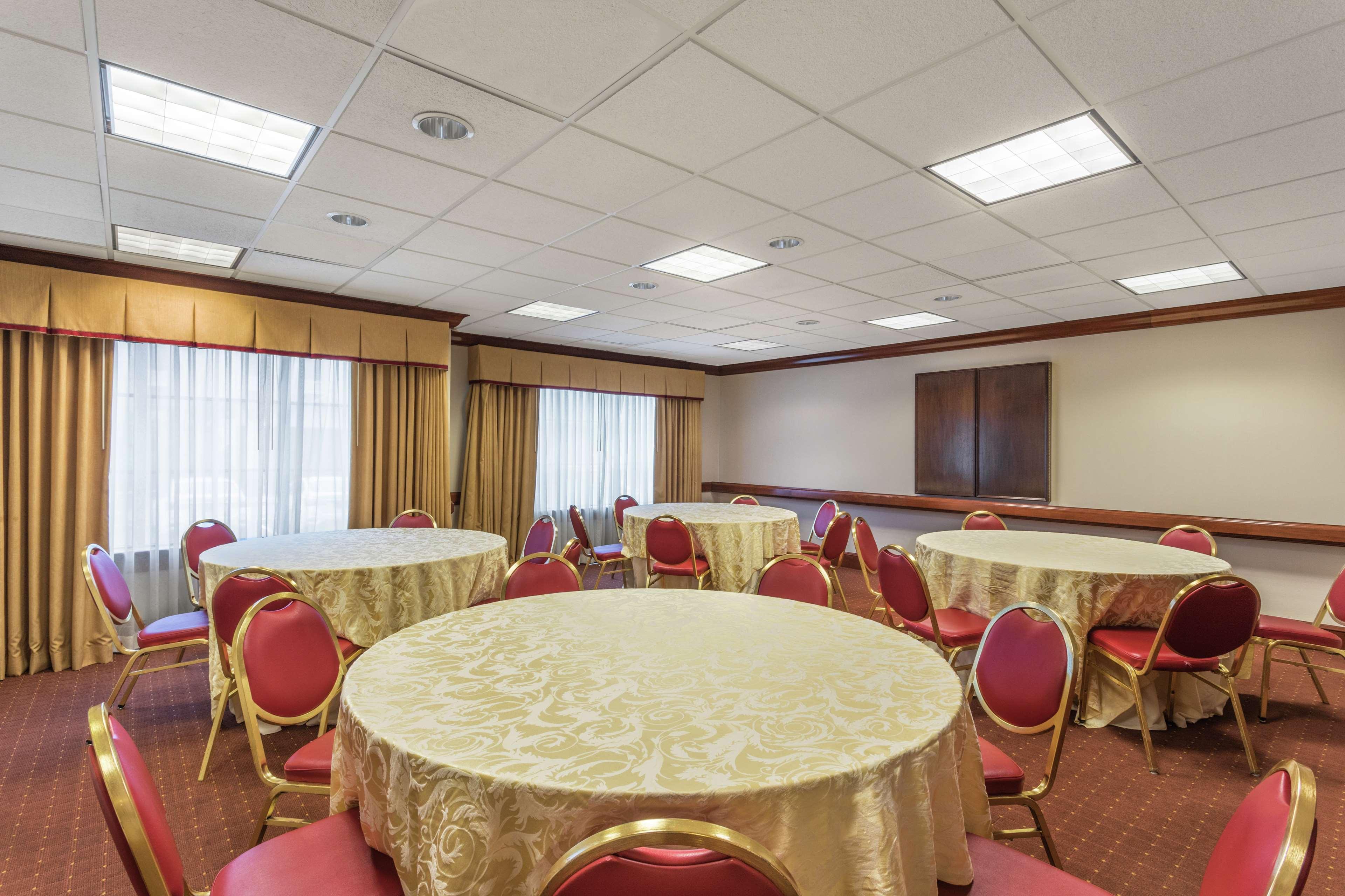 Homewood Suites By Hilton Newark-Wilmington South Area מראה חיצוני תמונה