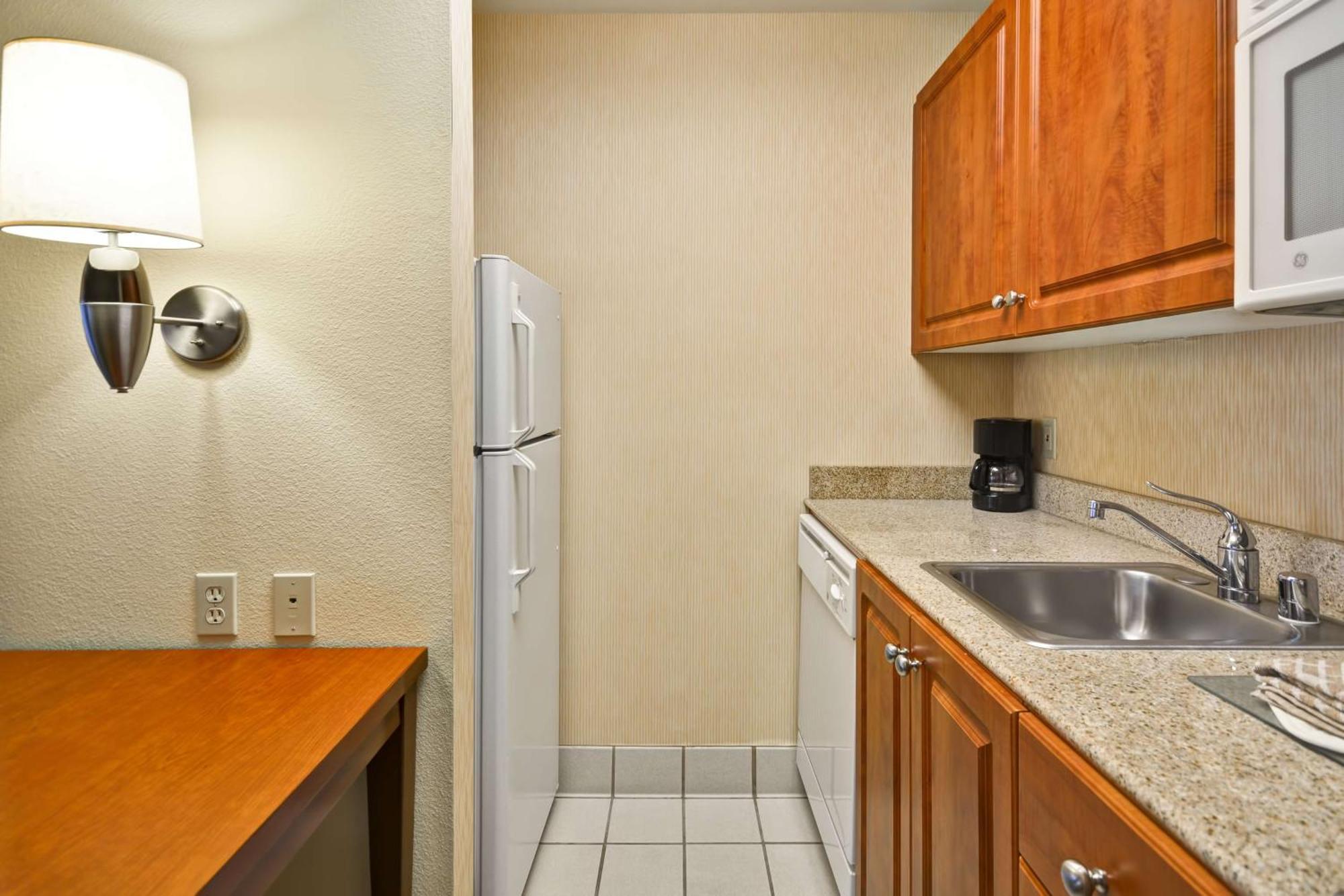 Homewood Suites By Hilton Newark-Wilmington South Area מראה חיצוני תמונה